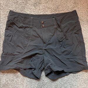Athleta Women's Grey Cargo Shorts